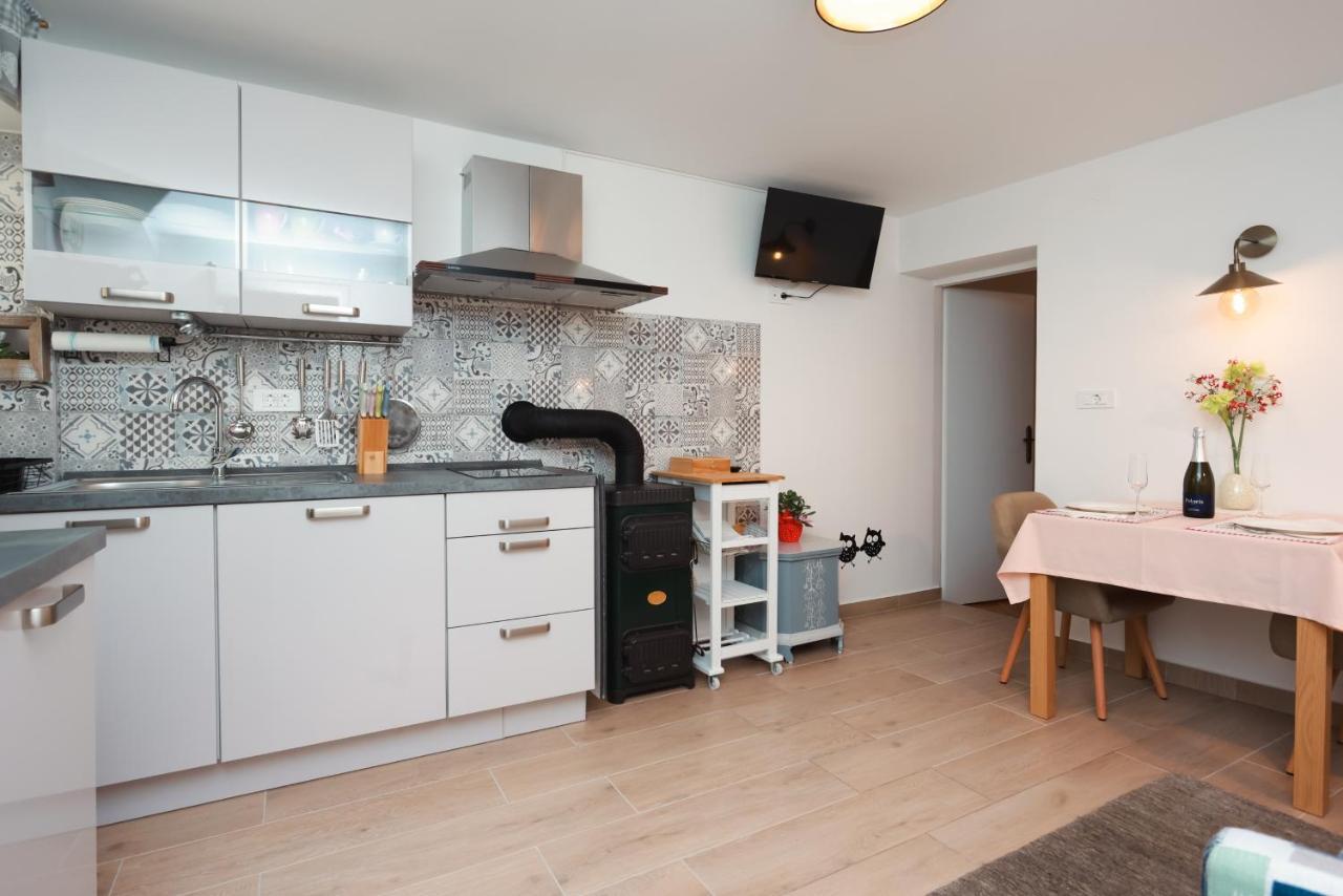 Apartmani Nad Voltun Kastav Exterior photo
